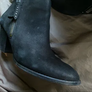 Black Steve Madden Whysper Heeled Ankle Booties thumbnail 3