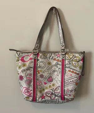 Coach Poppy Butterfly Graffiti Pink Silver Shoulder Bag Y2K Rare #F15712 thumbnail 1