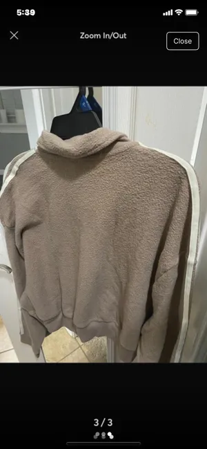 VS PINK crop sweater NWT thumbnail 3