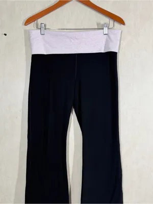 PINK Victoria’s Secret Allday Foldover Flare Leggings Pants in Black Pink L thumbnail 4