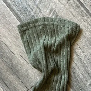 Cider Ribbed Knit Top in Olive thumbnail 5