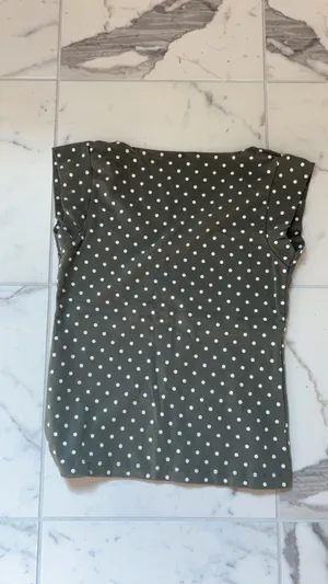 rare brandy melville amara top thumbnail 3