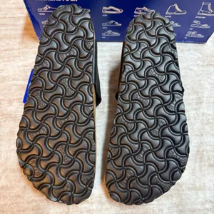 Birkenstock Gizeh 36 Womens 5 Mens 3 Black Leather Cork Sandals Regular Fit New thumbnail 5
