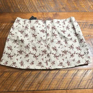 Motel Yatri Floral Mini Skirt thumbnail 5