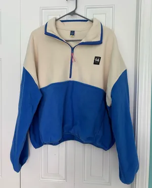 Old Navy Fleece Pullover thumbnail 1