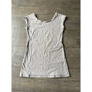 Bella Bird Women's Gray Basic Tee Tank Top‎ size Small thumbnail 5