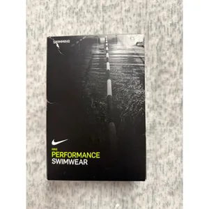 Nike‎ HydraStrong Solid Racerback One Piece Swimsuit Univ Red NESSA017 Size 34 thumbnail 2