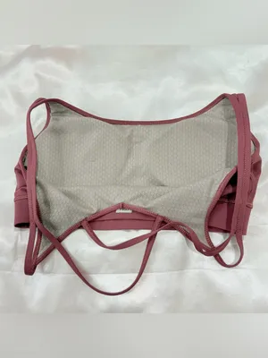 Vuori Mindset Sports Bra XS Cedar Mauve Strappy Workout Yoga Pilates Running thumbnail 9