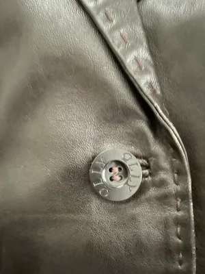 Olly Vintage  100% Leather Jacket thumbnail 2