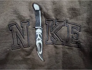 Boutique Embroidered sweatshirt thumbnail 3