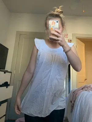 Madison White Too Size M thumbnail 1