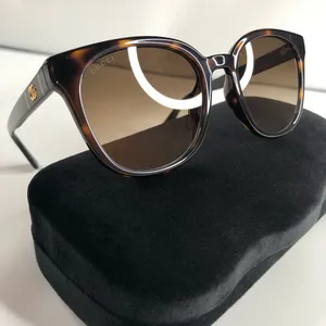 Gucci Authentic Women's Cat-Eye Sunglasses in Tortoise & Havana/Brown ~ BNIB! thumbnail 1