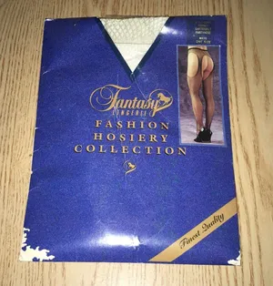 New Sexy White Fishnet Garterbelt Pantyhose 5’-5’9 thumbnail 1