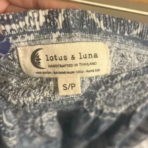 ✨Lotus & Luna Moon Shadow Harem Sz Small/P Pants✨ thumbnail 12