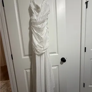 Lulu's White Strapless Maxi Dress thumbnail 6