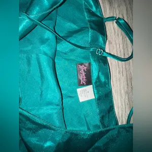 Frederick’s of Hollywood Dark Silky Green tank top M thumbnail 5