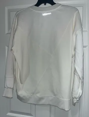Lululemon crewneck thumbnail 2