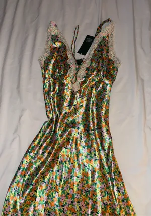 Target Maxi Floral Dress Satin thumbnail 2