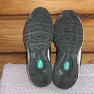 Womens Nike Air Max 97 Black Grape 8.5 thumbnail 11