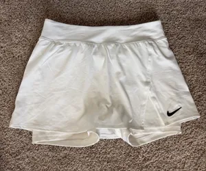 Nike Skort thumbnail 1