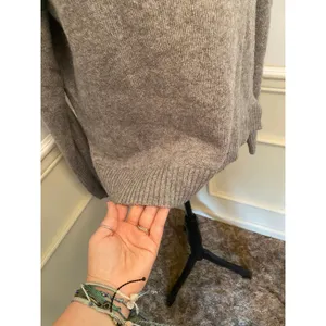 J.Crew Gray Wool Blend Knit Pullover Crewneck Sweater High-Low Hem Side Slit thumbnail 5