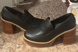 Chunky 90’s heal Black Size 6 thumbnail 1