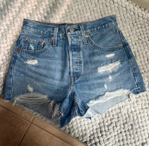 Women’s Levi’s Jean Shorts 501 Denim thumbnail 1