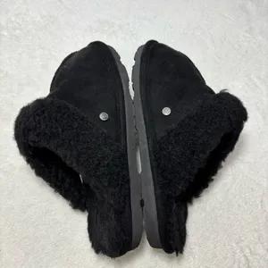 BearPaw vegan faux‎ fur Loki women black slippers Size 7 thumbnail 6