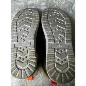 Womens Size 38 Brown Faux Fur Lined Moccasin Slippers Cozy Cabin Shoes thumbnail 9