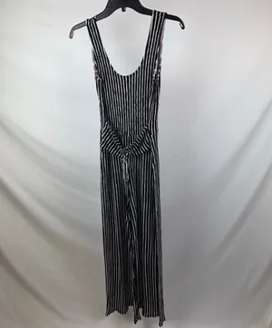 Jumpsuit Size M thumbnail 5