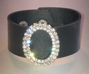 Crystal Oval Buckle Faux Leather Bracelet - Black thumbnail 1