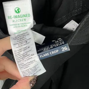 NWT J. Crew Factory Mid-Rise Flare Crop Black Jean in All-Day Stretch Size 26 thumbnail 11