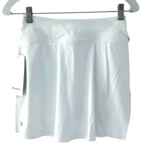 Lululemon Super-High-Rise Side-Slit Tennis Skirt White size 4 Skort 4.5” liner thumbnail 6