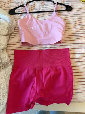 Pretty Little Thing Activewear Set thumbnail 5
