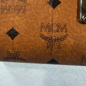 MCM Oversized Gradient Lens Sunglasses Black Gold Accent thumbnail 9