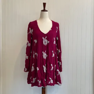 FREE PEOPLE Emma Embroidered Mini Swing Open Back Dress Boho in Magenta Size S thumbnail 3