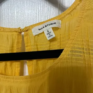 Max Studio cotton sleeveless tiered maxi dress in butter‎ yellow size small thumbnail 6
