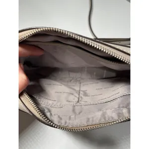 Michael Kors Jet‎ Set Travel Small Crossbody Bag Beige Saffiano Leather thumbnail 7