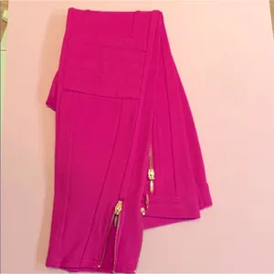 Juicy Couture Hot Pink Pants with Gold Accents Size 6 thumbnail 5