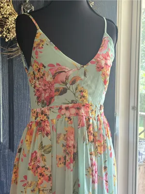 Miss Avenue Floral Adjustable Spaghetti Strap Backless Maxi Dress size Large thumbnail 2