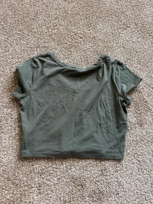 Wild fable crop tee green  thumbnail 2