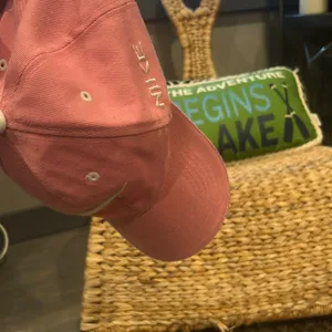 Nike Pink Swoosh Hat One Size thumbnail 2