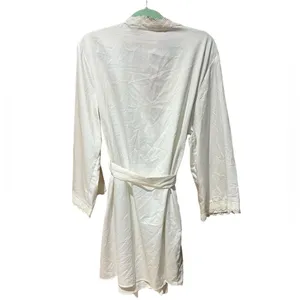 Flora Nikrooz White Silky Robe with Lace Trim - Women’s Size XL thumbnail 5