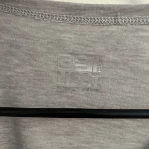 32 Degrees Heat Long Sleeve Thin Gray Shirt Size Large outdoor layer camping thumbnail 5