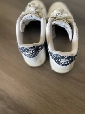 Nike Air Force 1 Essential Paisley Women’s Sneakers thumbnail 6