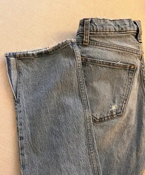 Abercrombie And Fitch 90s Straight Ultra High Rise thumbnail 5