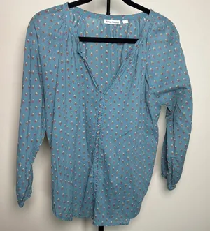 Roller Rabbit Size Medium Cotton Long Sleeve Blouse thumbnail 1