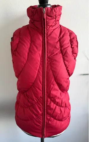 Nine West Separates Puffer Vest Womens Size‎ Small Red Sleeveless Full Zip thumbnail 1