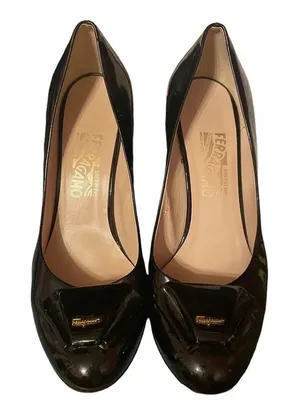 Salvatore Ferragamo Black Patent Leather Bow Heels thumbnail 1