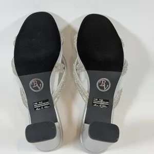 Bella Vita Size-7M W Women's Heels Carmen Silver Micro Suede Stones Sandals‎ thumbnail 6